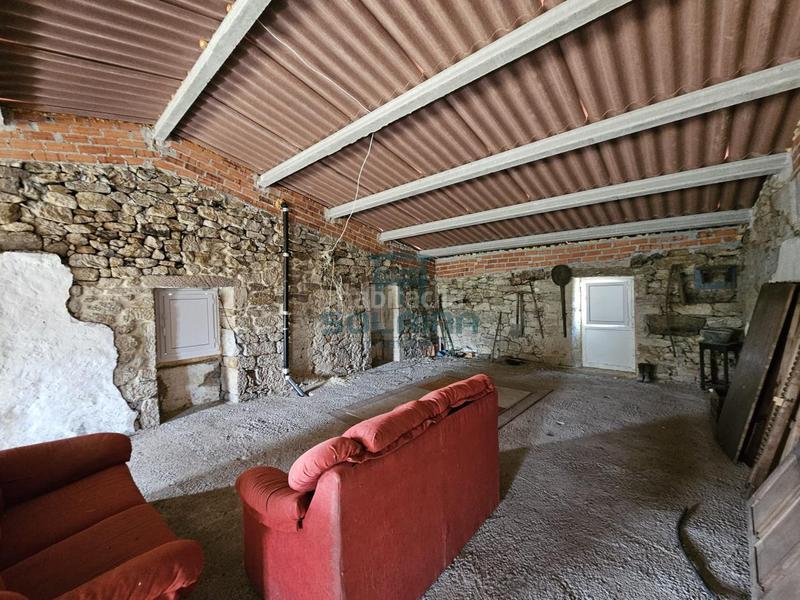 Foto 4b51e0d0-76b7-42b4-8462-de56765afaaf. Casa a Peroxa (A)