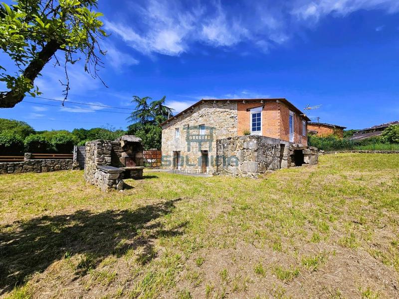 Foto 5d736623-48b7-493d-8444-c43b9ae8bad1. Casa a Peroxa (A)