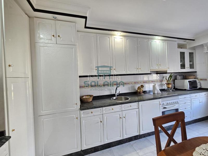 Foto 7c159b0f-bbae-4da9-86cb-6a99f3bd8647. Appartamento con riscaldamento in Mariñamansa Ourense