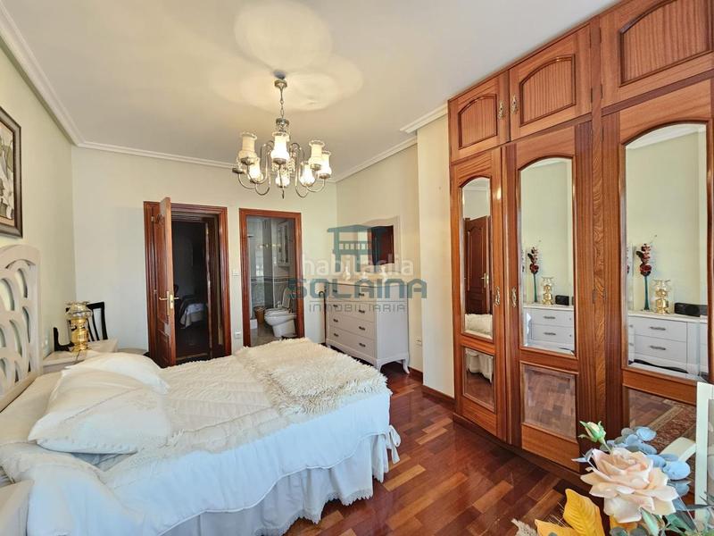 Foto ef99ac24-e444-4e8c-9b01-5257ea3d4839. Etagenwohnung mit heizung in Mariñamansa Ourense