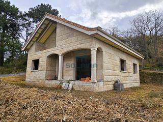 Xalet a Pereiro de Aguiar (O)