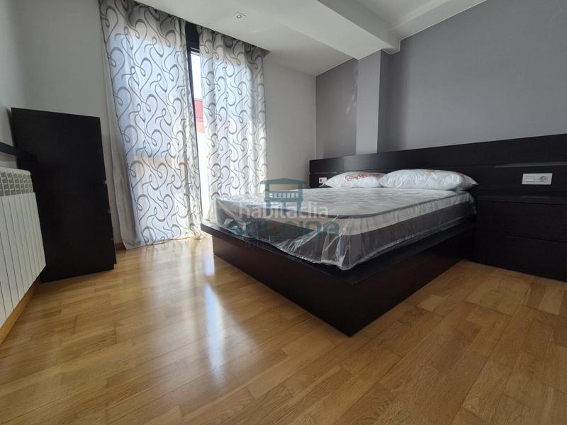 Foto 48eb6f19-4ea1-4e86-8085-ef9f131db3c1. Location duplex avec chauffage parking dans Couto Ourense