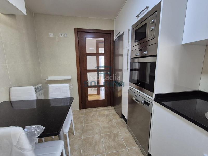 Foto 56cfd642-153a-4376-a560-97b58fb9cea7. Miete zweistöckige wohnung mit heizung parking in Ourense