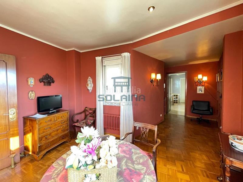 Foto 06c135f0-e1d5-4453-9215-e00d551a0abe. Flat with heating in Centro Ourense