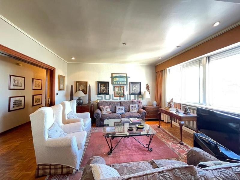Foto c4d75887-43ef-4007-bc17-3ce4484267ca. Flat with heating in Centro Ourense