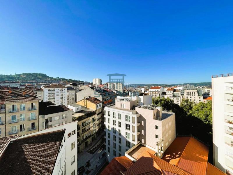 Foto 80276b37-90bd-4f5a-a45d-a5e8abce3e11. Piso en Centro Ourense
