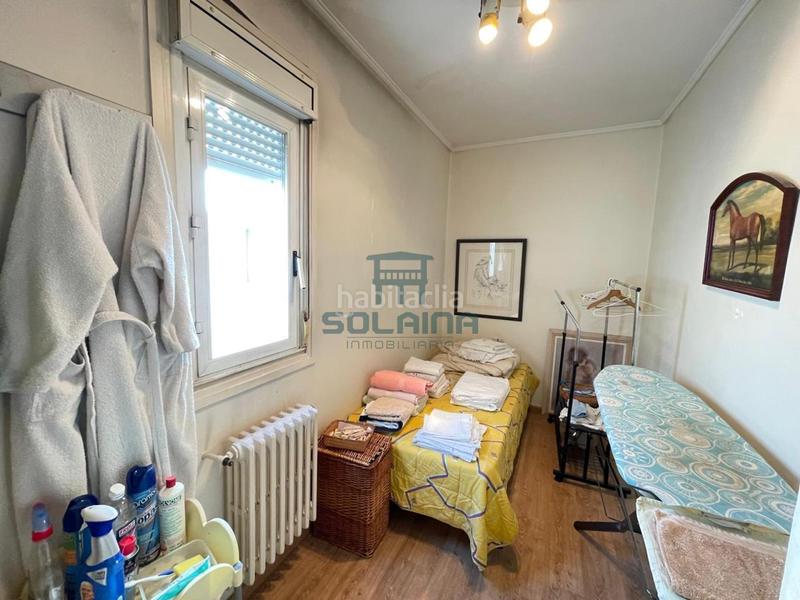 Foto c15112b1-3e0f-45b5-acd9-bd5b73b82643. Piso en Centro Ourense