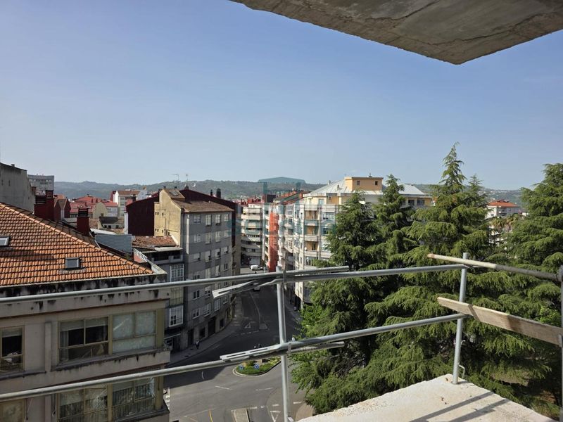 Foto 83639d61-09ac-47c4-a64e-9c726a5ccf30. Apartament amb calefacció aparcament a San Francisco Ourense