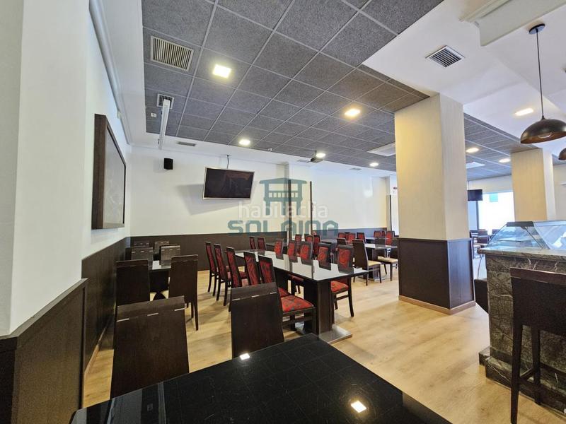 Foto 4d2046da-ac64-4db9-aa87-9cba557e10f8. Lloguer local comercial a As Lagoas Ourense