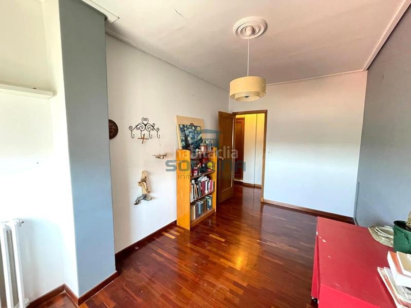 Foto 041b5aed-d9b0-47ba-ad2b-820d80f74172. Appartamento con riscaldamento in Casco Viejo Ourense