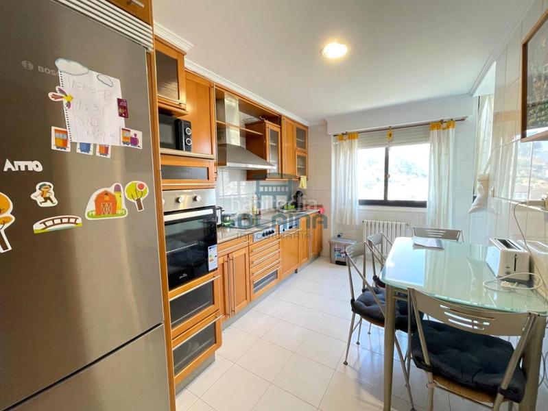 Foto 9bd2d1e2-f314-453e-be59-fd9411414206. Appartement avec chauffage parking dans Couto Ourense
