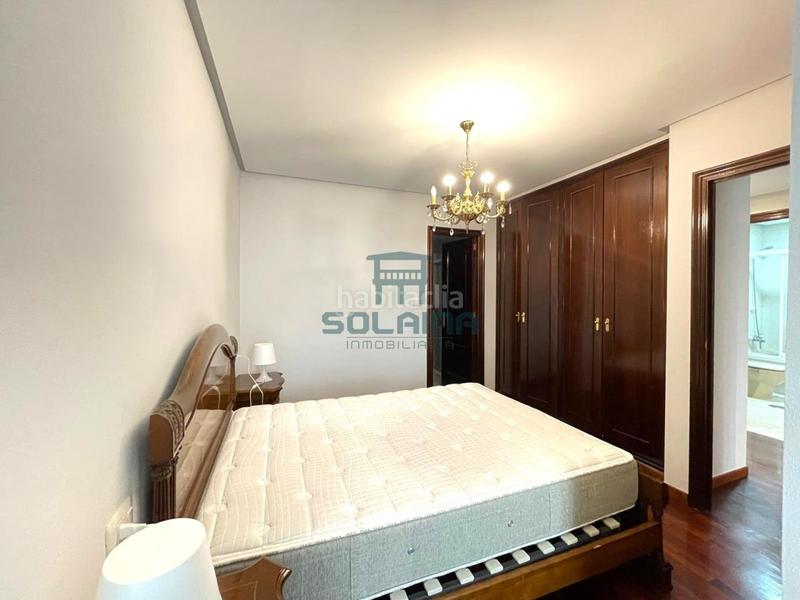 Foto 61c3f607-c9aa-4657-a3d2-957961d7125b. Rent flat with heating parking in Universidad Ourense