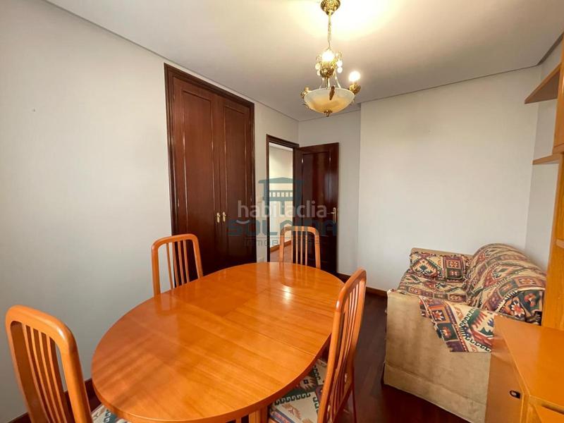 Foto 908d348f-476e-4e02-bb9f-ba9ed56831c4. Rent flat with heating parking in Universidad Ourense