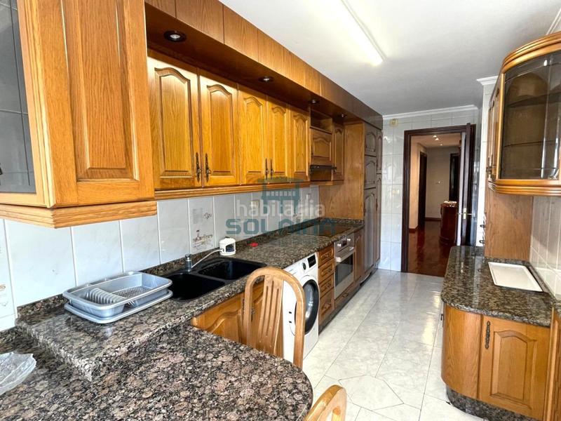 Foto 97901501-c079-4e94-be2e-d7adaf1a3b59. Rent flat with heating parking in Universidad Ourense