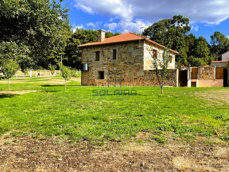 Foto 0a37b24e-aaec-48fb-a3d7-2effe5a8ac33. Casa en Merca (A)