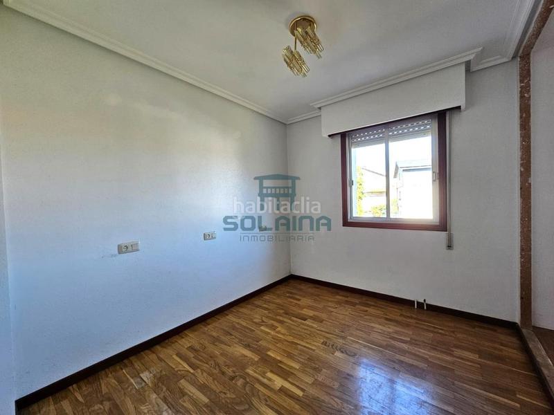 Foto d036218d-aea4-4d77-8a24-103eecb18697. Maison avec chauffage parking dans San Francisco Ourense