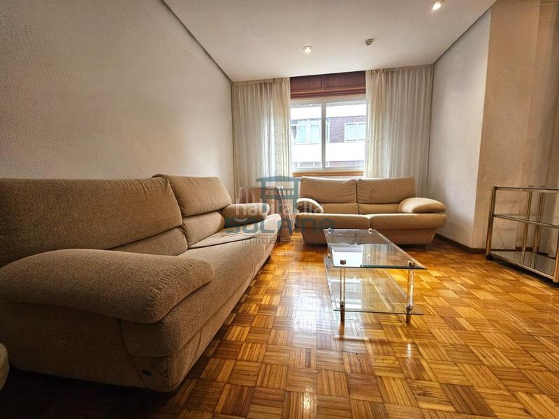 Foto b2d156a0-483b-4815-8926-a72402204308. Appartamento con riscaldamento parcheggio in Universidad Ourense