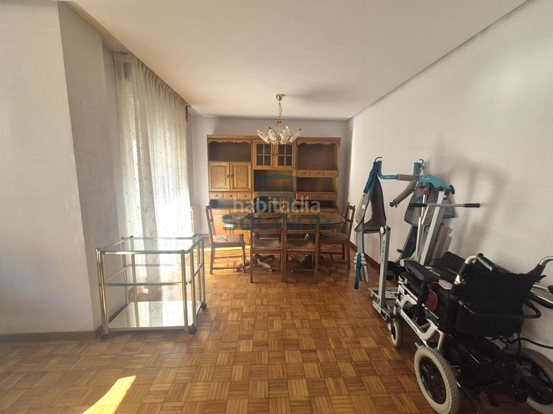 Foto a712eeb4-a13b-436f-9ed7-824d53bbd269. Appartement avec chauffage parking dans Universidad Ourense