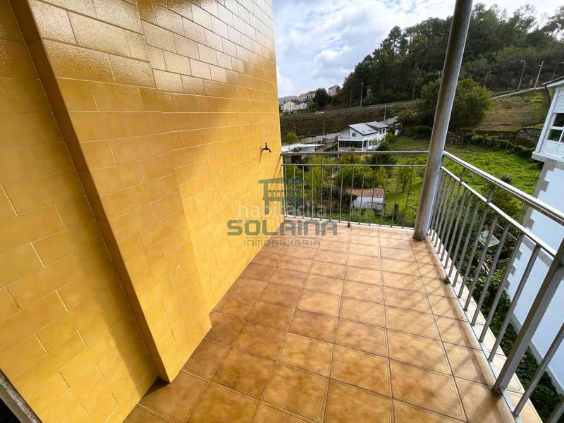 Foto d3683a89-14da-4d3b-84c9-45060a73e57d. Haus mit parking in Vistahermosa Ourense
