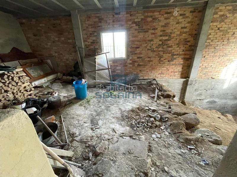 Foto 4f200d5a-73ed-4470-a277-eb71c5be9d3c. House with parking in Vistahermosa Ourense