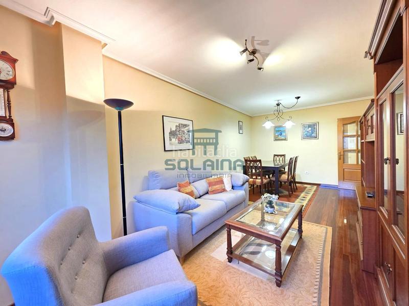 Foto 423725a6-fddd-427b-a35f-78f4ea2d67c5. Rent flat with heating parking in Couto Ourense