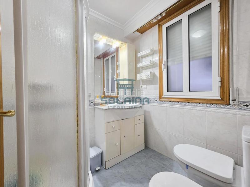 Foto 6e1034f5-507f-4dad-8f57-725762f0a383. Rent flat with heating parking in Couto Ourense