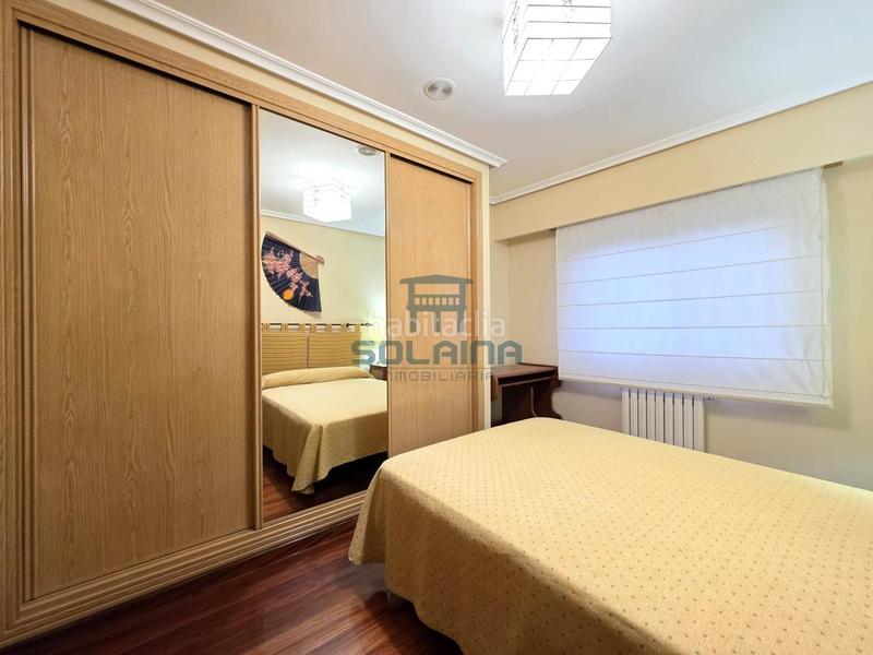 Foto ff56b253-8751-4975-9724-9b523545ceb3. Rent flat with heating parking in Couto Ourense