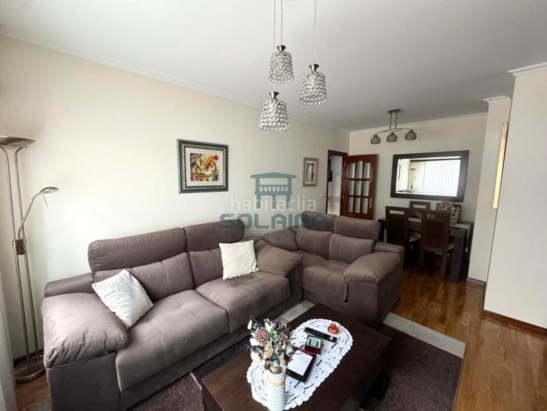 Foto 4585286f-a6ef-4313-a4f9-bd5341e0d26b. Pis amb calefacció aparcament a Barbadás