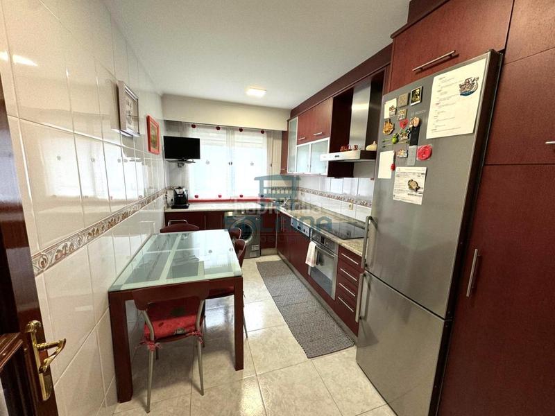 Foto 45d34ad0-8bcb-4001-9923-964a62b41b02. Pis amb calefacció aparcament a Barbadás