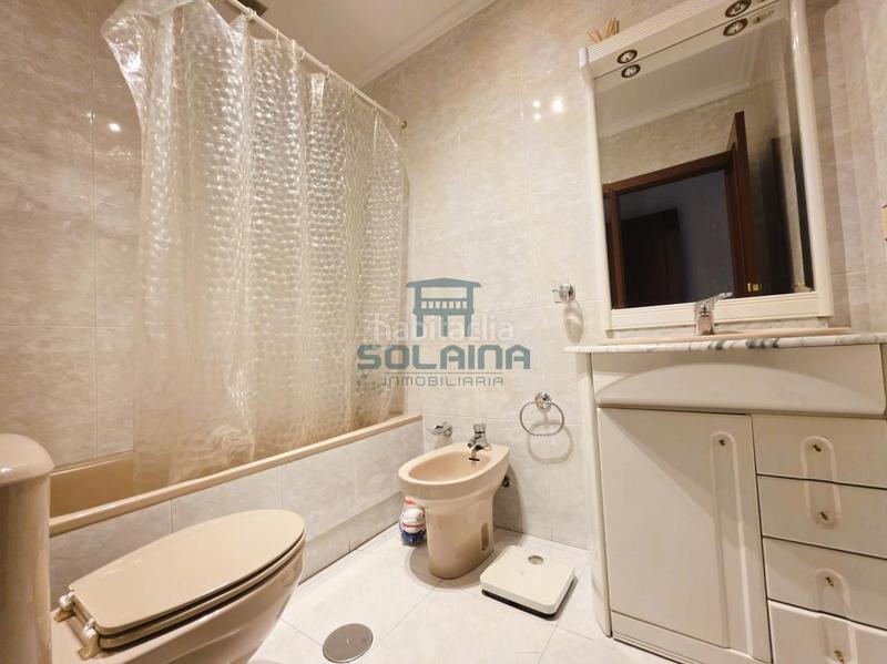 Foto 5ce4f9f3-39f1-4df4-9f81-7df63f9a12a5. Location appartement avec chauffage parking dans Ventiun Ourense