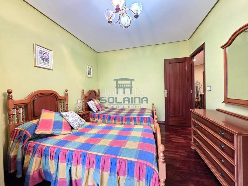 Foto 3f8769c4-fe92-431b-8b96-ab840383f5bc. Rent flat with heating parking in Ventiun Ourense