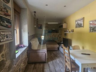 Casa adossada a Coles