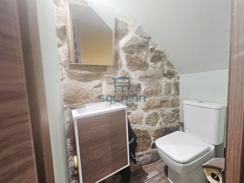 Foto 5d3cb05c-22df-46ef-bf64-58c619cfbc83. Casa adossada amb calefacció a Coles