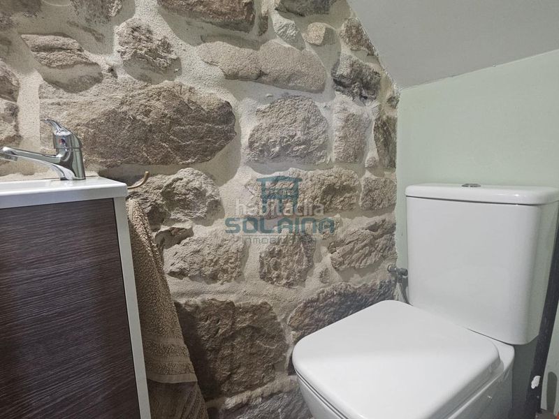 Foto 951c64fa-5fd9-4ed0-a247-81abde9efa06. Casa adossada amb calefacció a Coles