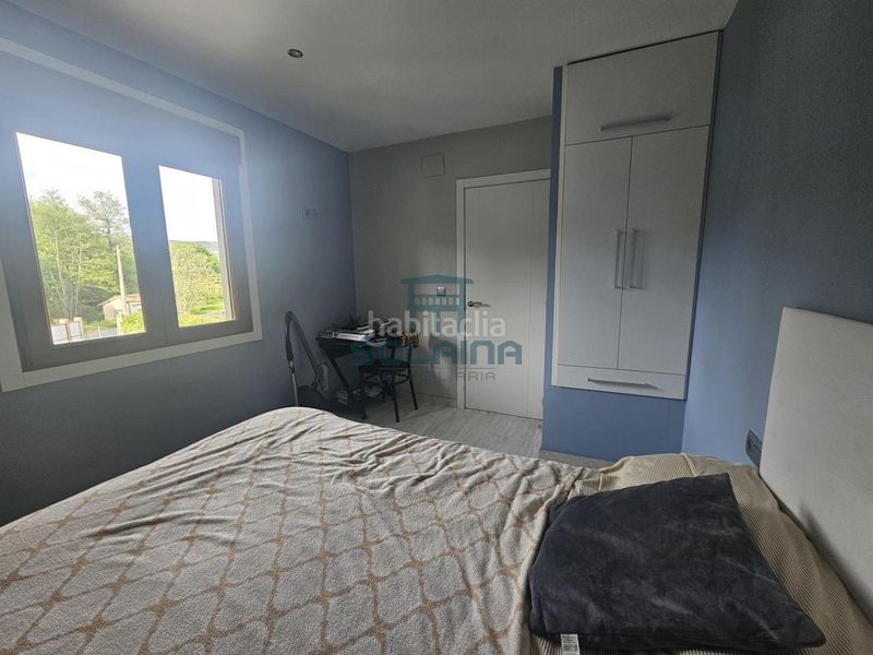 Foto c9540597-9a41-4946-89dc-a00b1ff15235. Casa adossada amb calefacció a Coles