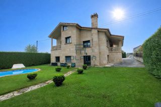 Chalet en San Cibrao das Viñas