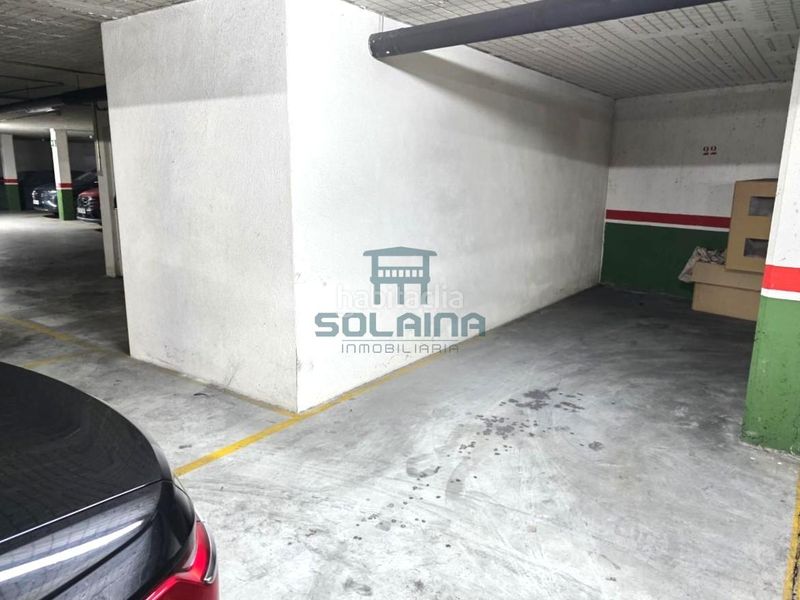 Foto 466e9426-c909-4f67-8cd5-4c681897c8f5. Parking coche en Barbadás