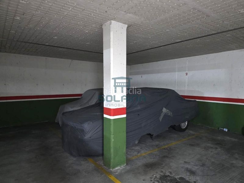 Foto 555924b4-3a9f-46af-a499-878460a75dcb. Parking coche en Barbadás