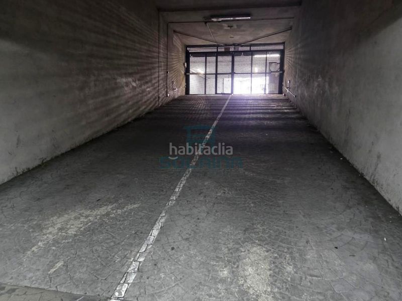Foto 95aa3277-6762-4960-ae33-1edea1d7af49. Parking coche en Barbadás