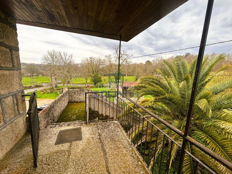 Foto 23c7d259-8971-4a56-a489-a4cd7f44a232. Casa a Amoeiro