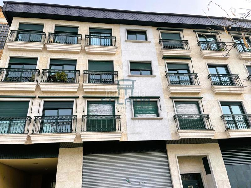 Foto 8b0516a1-1836-4582-b96b-d8e8e35056c9. Aparcament cotxe a Centro Ourense
