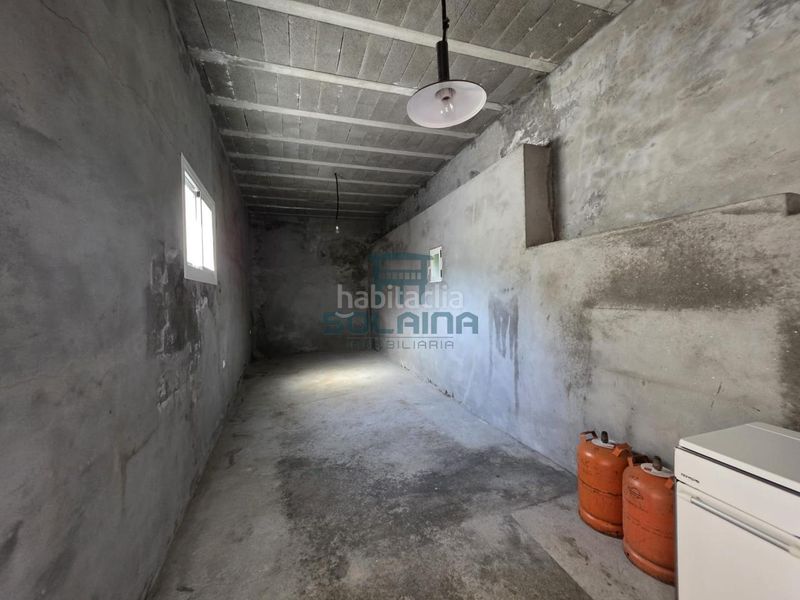 Foto b9c0bcc5-0cb3-403d-9609-4d2b053b69d6. Casa amb calefacció aparcament a Merca (A)