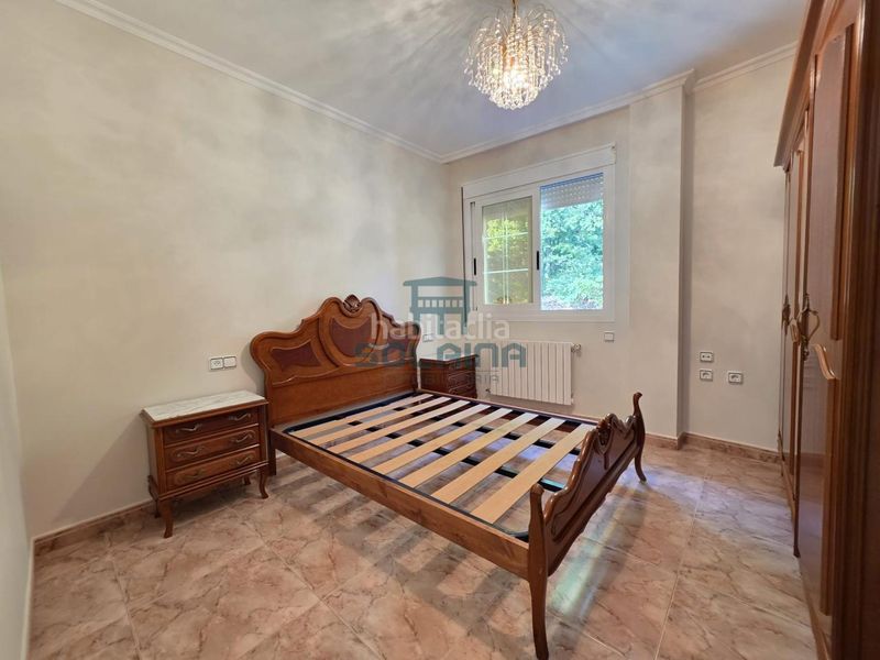 Foto e73313ee-56ba-4f6e-adff-f1f3593286f9. Casa amb calefacció aparcament a Merca (A)