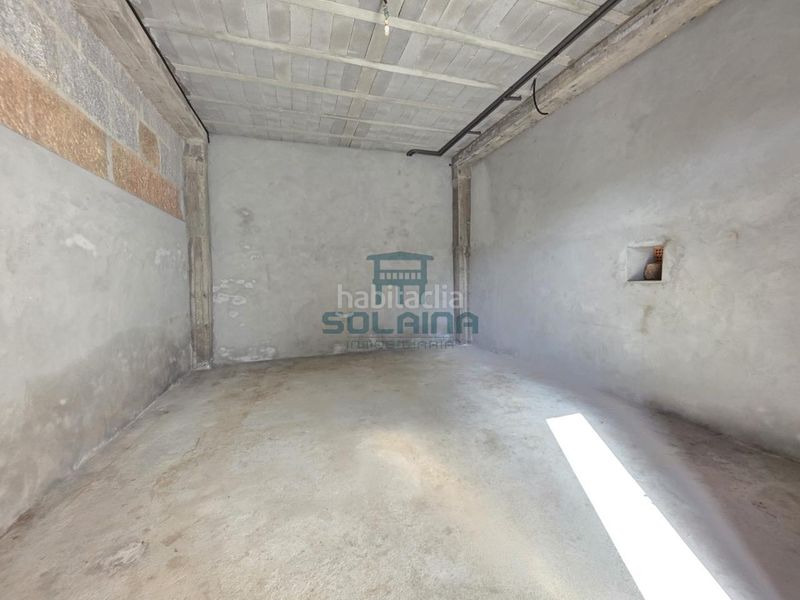 Foto f922a165-9958-4137-a073-edcc96f24532. Casa amb calefacció aparcament a Merca (A)