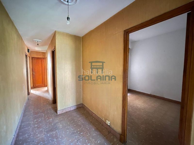 Foto 0ff5466f-5159-4f7c-994d-36c0252c6a79. Edificio in Barrocanes Ourense