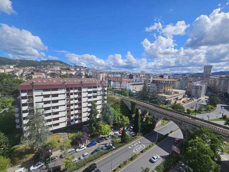 Foto b2dd63a8-9ac0-4430-b3c1-8a96e70dc479. Pis amb calefacció aparcament a Universidad Ourense