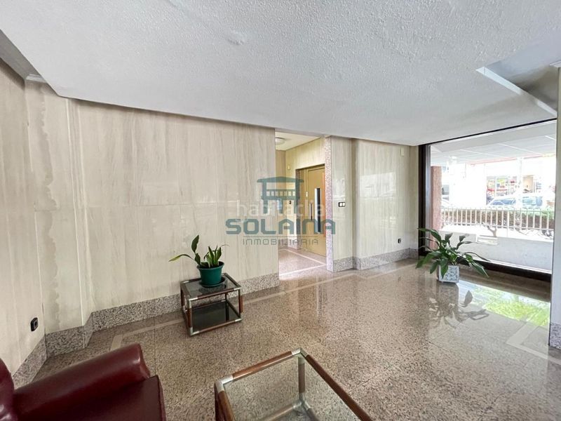 Foto 1c445f35-48bc-4e50-9dea-634f3e8ac036. Piso en Centro Ourense