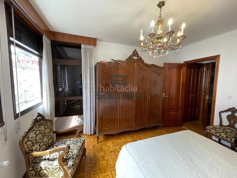 Foto 4c250c5d-c0c5-4223-ba35-051608072075. Piso en Centro Ourense
