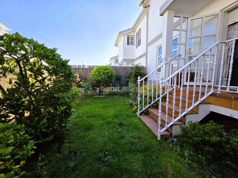 Foto a625823e-8ef4-4b2a-bd3b-0fb6daee8248. Casa adossada amb calefacció aparcament a Barrocanes Ourense