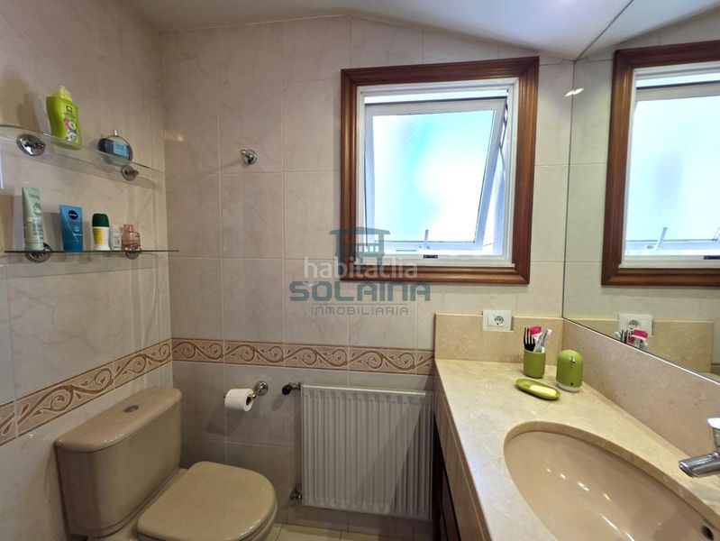 Foto b197985b-693d-44e0-9648-f260ddf86e5d. Casa adossada amb calefacció aparcament a Barrocanes Ourense